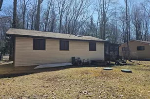 127 Ridge Rd, Pocono Lake, PA 18347 - Photo 28