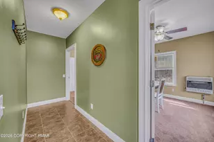 958 Arrowhead Dr, Pocono Lake, PA 18347 - Photo 34