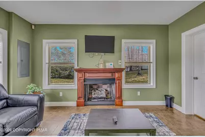  958 Arrowhead Drive, Pocono Lake, PA 18347 - Photo 4