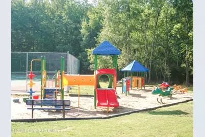  958 Arrowhead Drive, Pocono Lake, PA 18347 - Photo 56