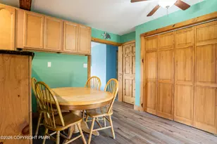 4043 Manor Dr, Stroudsburg, PA 18360 - Photo 10