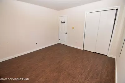  347 Country Place Drive, Tobyhanna, PA 18466 - Photo 14