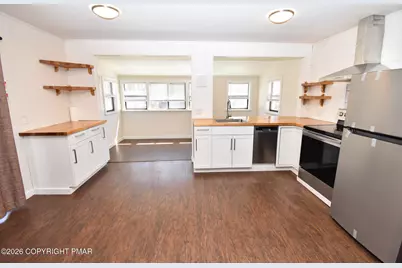  347 Country Place Drive, Tobyhanna, PA 18466 - Photo 10