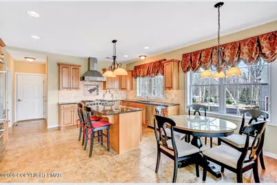  102 Pine Needle Lane, Pocono Pines, PA 18350 - Photo 8