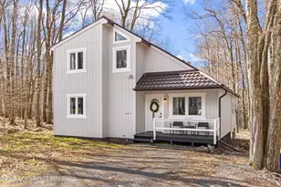 8948 Deerfield Rd, Tobyhanna, PA 18466 - Photo 1