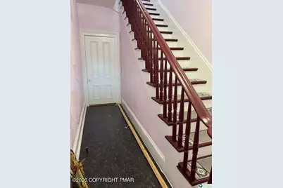  501 Pennsylvania Avenue, Portland, PA 18343 - Photo 30