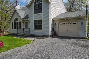 3310 Black Cherry Ct, Long Pond, PA 18334 - Photo 62