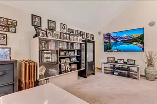 3310 Black Cherry Ct, Long Pond, PA 18334 - Photo 32