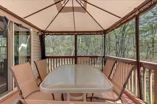 3310 Black Cherry Ct, Long Pond, PA 18334 - Photo 28