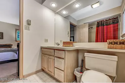  321 Route 423, Pocono Pines, PA 18350 - Photo 34