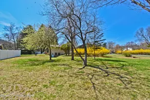 301 Norton Rd, Stroudsburg, PA 18360 - Photo 40