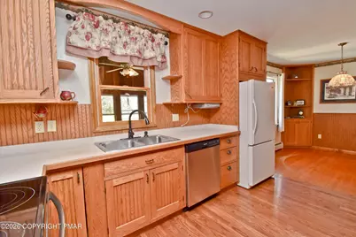  301 Norton Road, Stroudsburg, PA 18360 - Photo 10