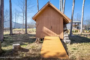 162 Acorn Ln, Kunkletown, PA 18058 - Photo 6