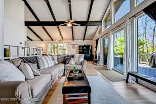 264 Long View Ln, Pocono Pines, PA 18350 - Photo 10