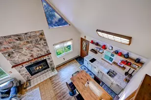 2310 Vacation Ln, Pocono Summit, PA 18346 - Photo 32