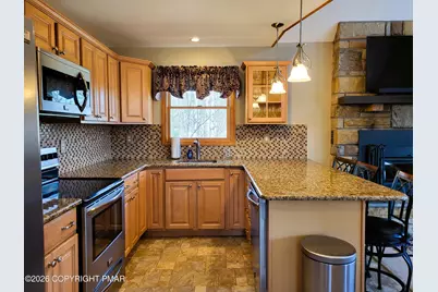  155 Clifton Drive, Bushkill, PA 18324 - Photo 12