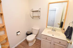 2570 Country Club Dr, Tobyhanna, PA 18466 - Photo 14