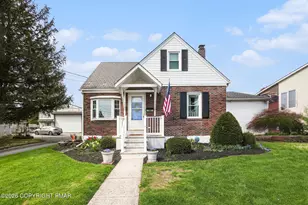 930 4th St, Whitehall, PA 18052 - Photo 1