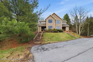 144 Pine Ct, Tannersville, PA 18372 - Photo 2