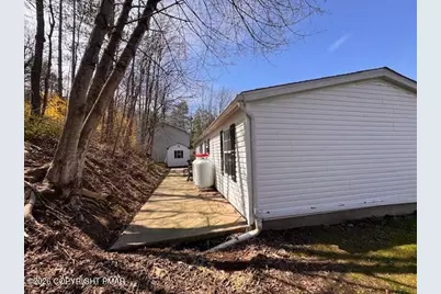  1215 Blue Mountain Circle, Saylorsburg, PA 18353 - Photo 42