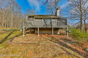 321 Clubhouse Dr, East Stroudsburg, PA 18302 - Photo 2