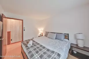 321 Clubhouse Dr, East Stroudsburg, PA 18302 - Photo 48