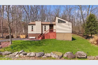  110 Sundew Drive, East Stroudsburg, PA 18301 - Photo 1