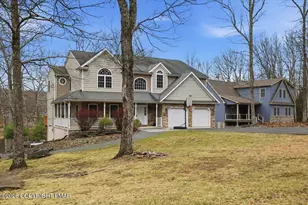 290 W Lakeview Rd, Lackawaxen, PA 18435 - Photo 56