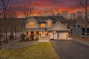 290 W Lakeview Rd, Lackawaxen, PA 18435 - Photo 78