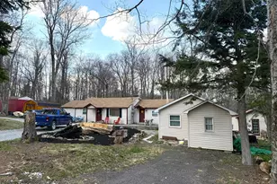 2328 Lakeside Dr, Tobyhanna, PA 18466 - Photo 8