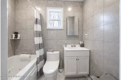  1106 Lakeside Drive, Effort, PA 18330 - Photo 16