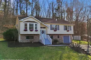 219 Highland Dr, Stroudsburg, PA 18360 - Photo 8