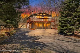 51 Spencer Ln, Albrightsville, PA 18210 - Photo 2