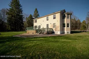 2882 Locust Ridge Rd, Pocono Lake, PA 18347 - Photo 12
