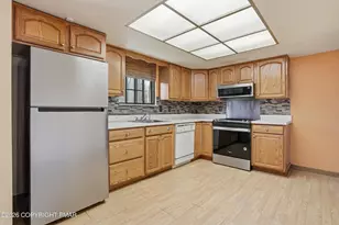 5040 Pine Ridge Rd, East Stroudsburg, PA 18302 - Photo 4