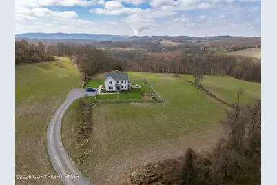  151 Sunrise Boulevard, Mount Bethel, PA 18343 - Photo 12