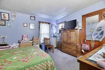  39 Lackawanna Avenue, East Stroudsburg, PA 18301 - Photo 16