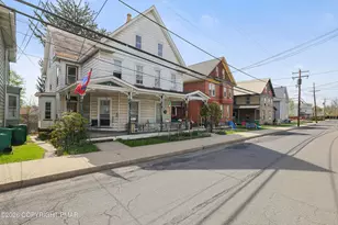 39 Lackawanna Ave, East Stroudsburg, PA 18301 - Photo 26