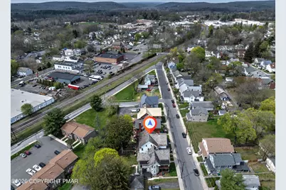  39 Lackawanna Avenue, East Stroudsburg, PA 18301 - Photo 6