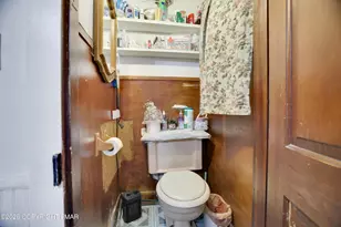 39 Lackawanna Ave, East Stroudsburg, PA 18301 - Photo 12