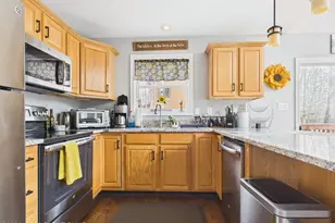 241 Wechquetank Dr, Pocono Lake, PA 18347 - Photo 12
