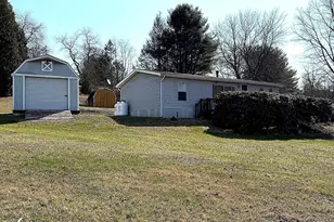 29 Cherokee Ln, Lehighton, PA 18235 - Photo 1