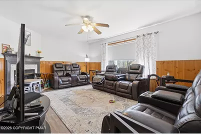  704 Avenue, Stroudsburg, PA 18360 - Photo 6
