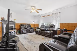 704 Ave, Stroudsburg, PA 18360 - Photo 6