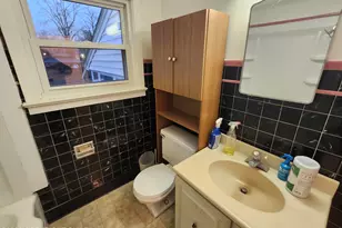 223 Howard St, Stroudsburg, PA 18360 - Photo 12
