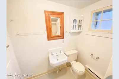  326 Lehigh Avenue, Palmerton, PA 18071 - Photo 12