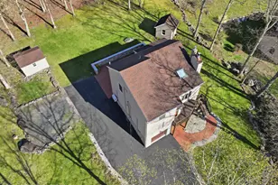 7120 Pine Grove Dr, East Stroudsburg, PA 18301 - Photo 4