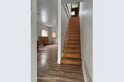  119-121 Wyoming Street, Wilkes Barre, PA 18705 - Photo 6