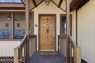 114 Forest Dr, Canadensis, PA 18325 - Photo 4
