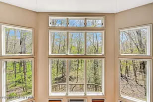 4018 Manor Dr, Stroudsburg, PA 18360 - Photo 20